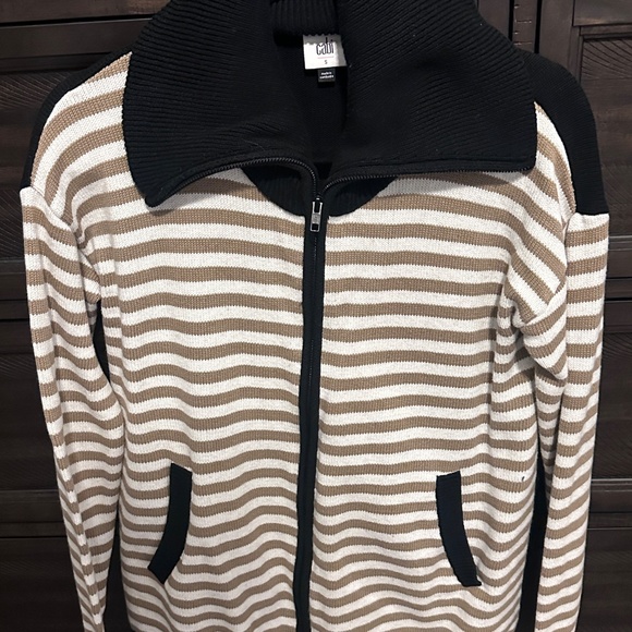 Cabi Mascot Cardigan Spring 2024 - Picture 3 of 4